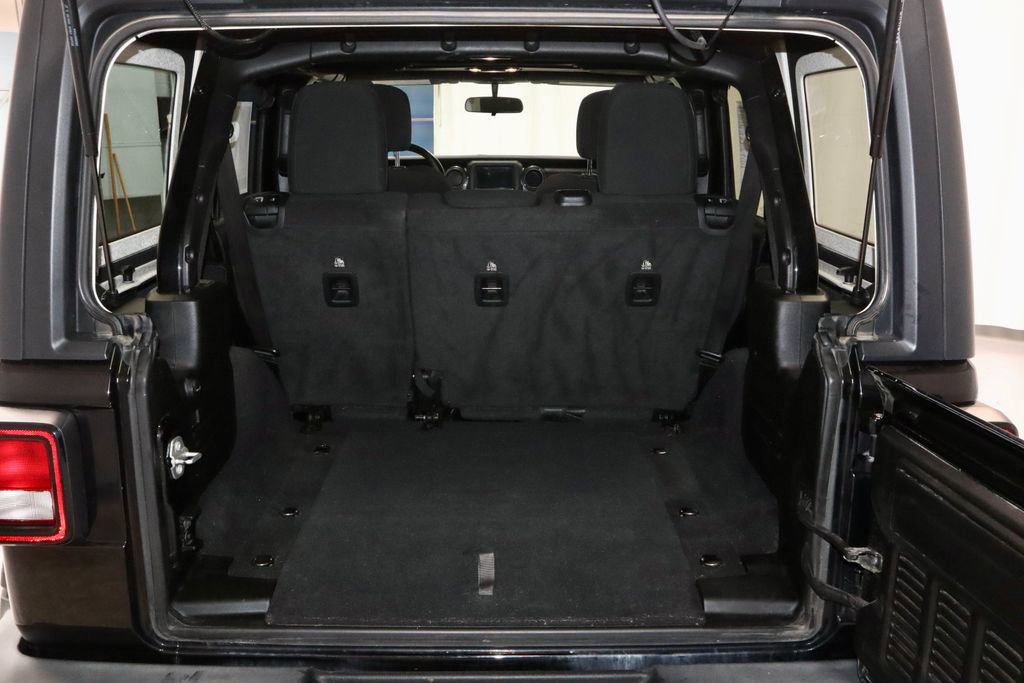 Used 2020 Jeep Wrangler Unlimited Sport AWD/4WD image 18