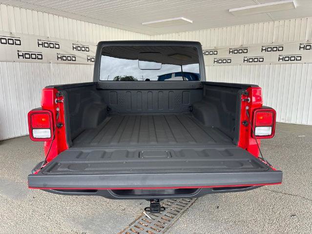 Used 2023 Jeep Gladiator Sport AWD/4WD image 27