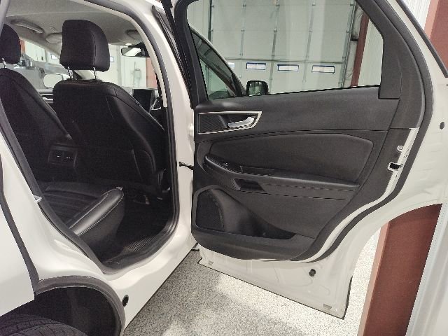Certified 2024 Ford Edge SEL w/ Convenience Package AWD/4WD image 16