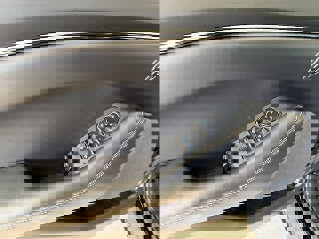 Certified 2024 Ford Mustang Mach-E Select image 11