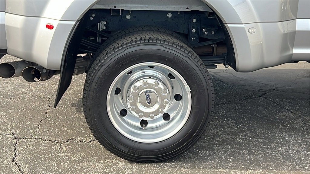 Certified 2022 Ford F450 Lariat w/ Lariat Ultimate Package image 5