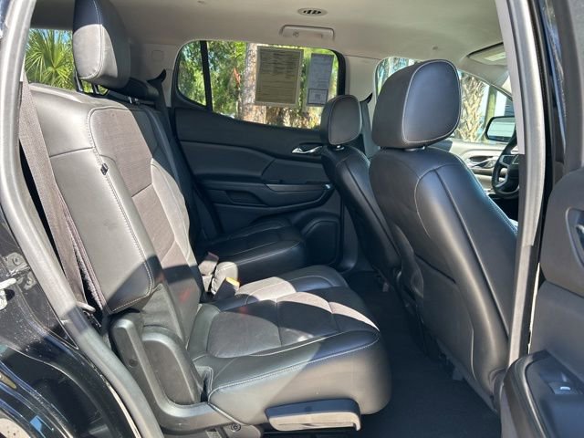 Used 2019 GMC Acadia SLT image 16