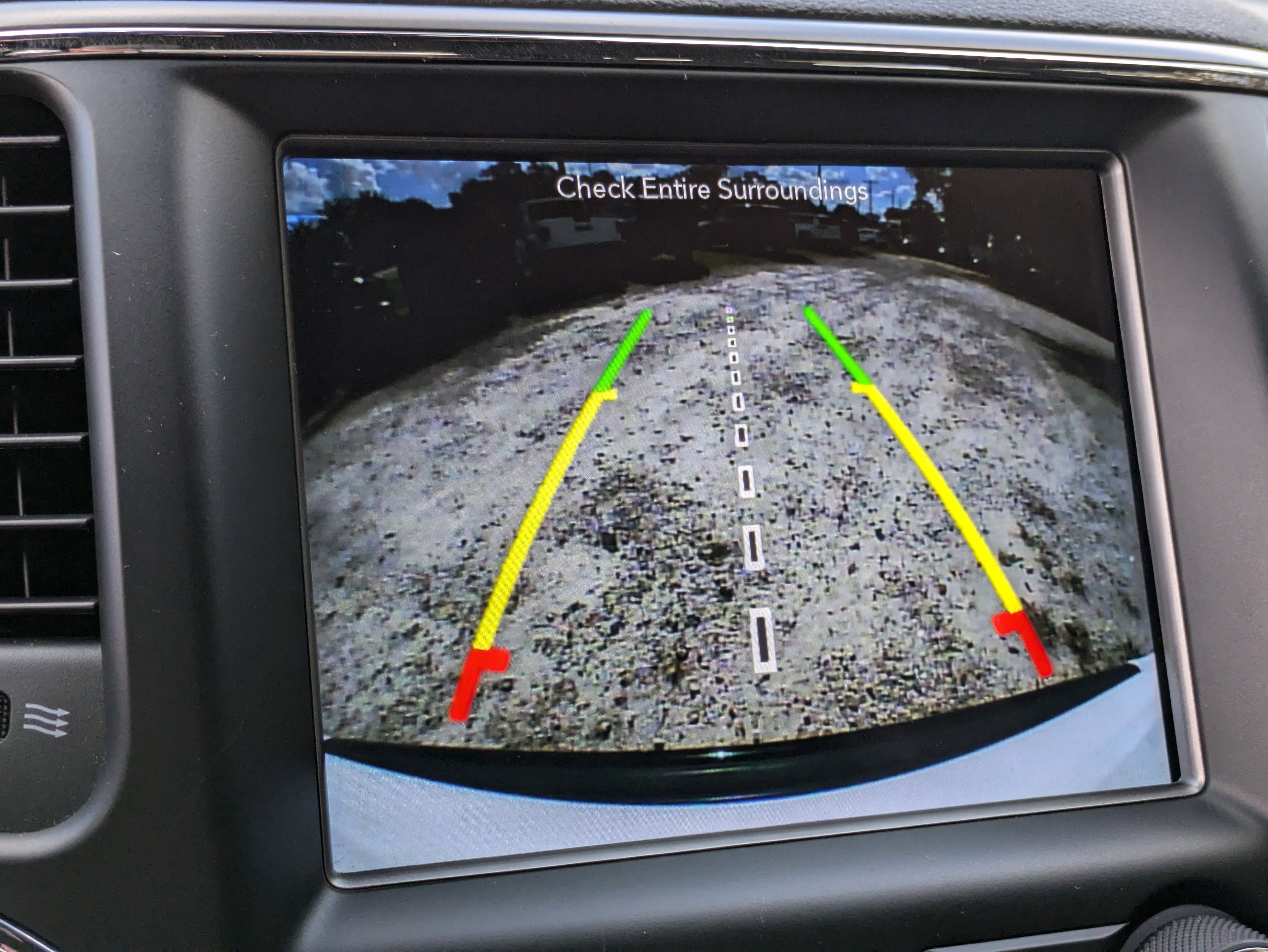 Used 2018 Jeep Grand Cherokee Laredo image 33