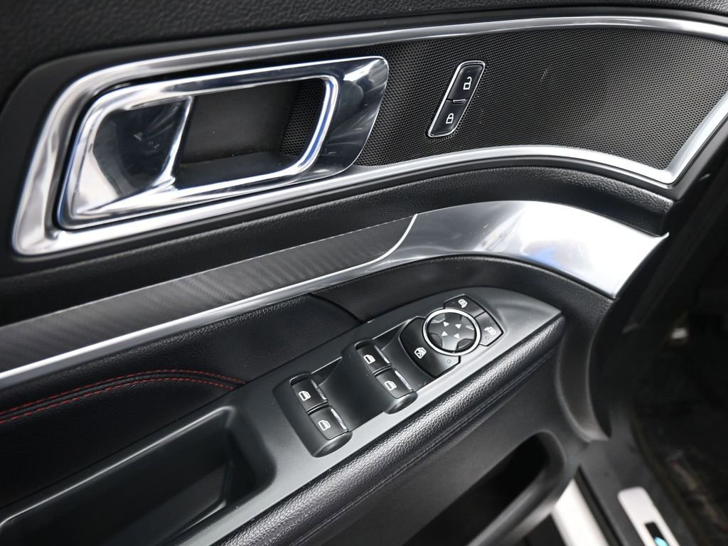 Certified 2018 Ford Explorer Sport image 41