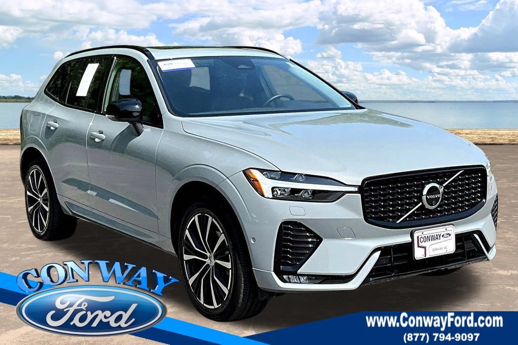 Used 2025 Volvo XC60 B5 Plus AWD/4WD video 1