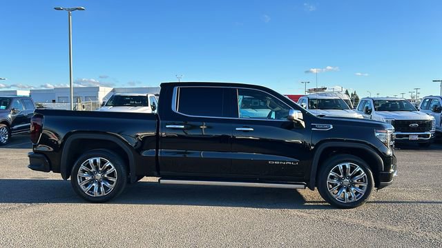 Used 2023 GMC Sierra 1500 Denali w/ Denali Reserve Package image 2