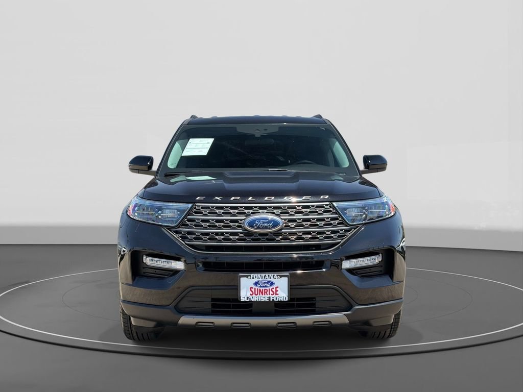Certified 2023 Ford Explorer XLT w/ Equipment Group 202A RWD image 3