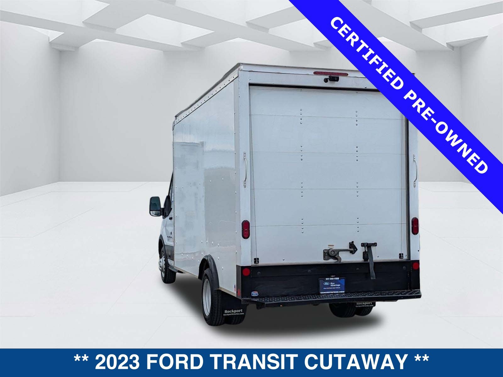 Certified 2023 Ford Transit 350 DRW RWD image 7