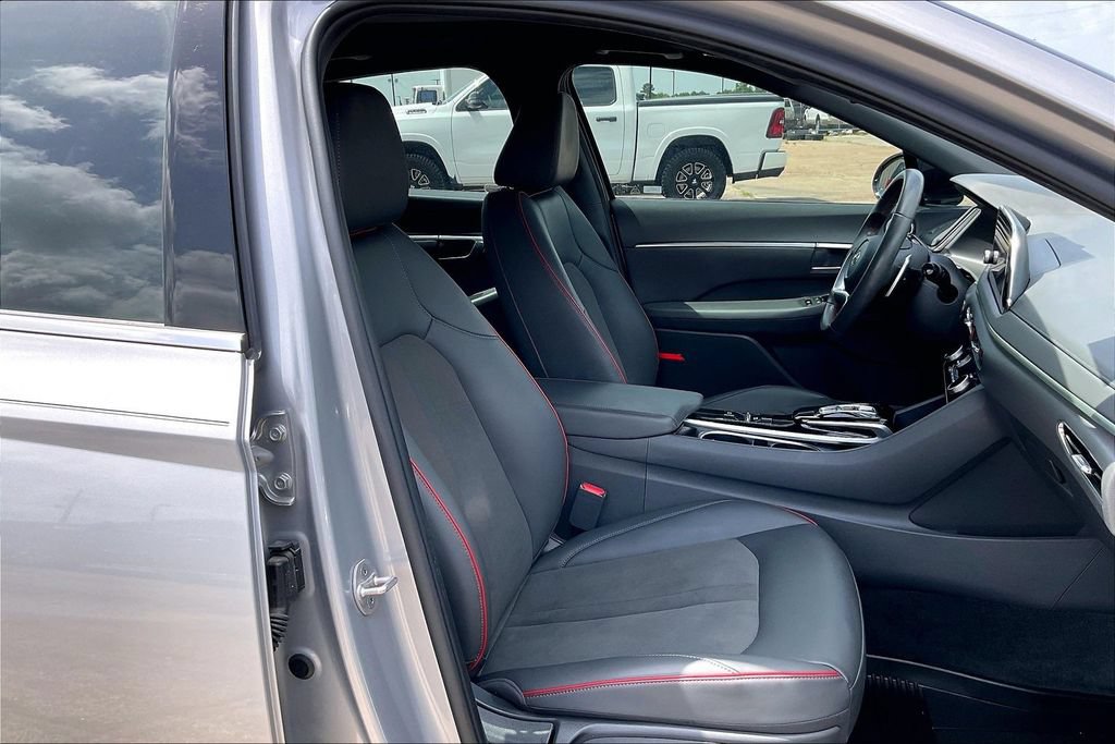 Used 2023 Hyundai Sonata SEL Plus FWD image 30