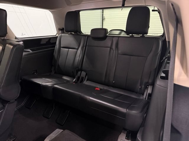 Certified 2024 Ford Expedition XLT RWD image 32