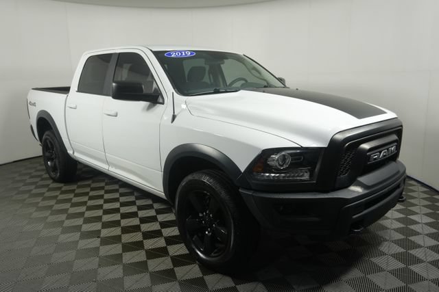 Used 2019 RAM 1500 Warlock AWD/4WD image 2