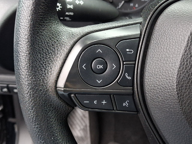 Used 2024 Toyota Corolla LE FWD image 22