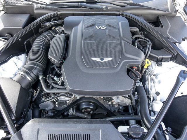 Used 2018 Genesis G80 3.8 AWD/4WD image 32