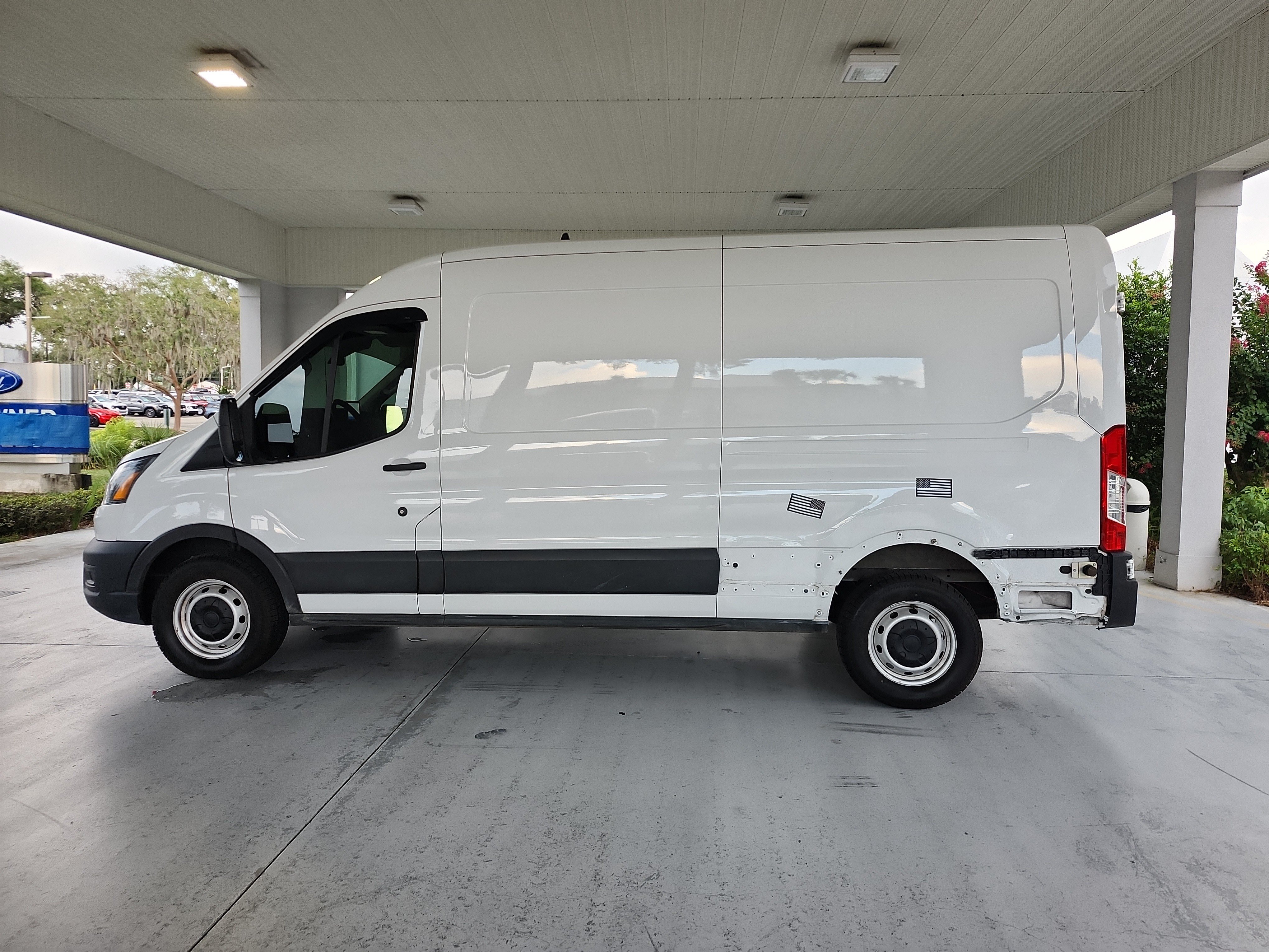 Certified 2020 Ford Transit 250 Medium Roof w/ Load Area Protection Package RWD image 2