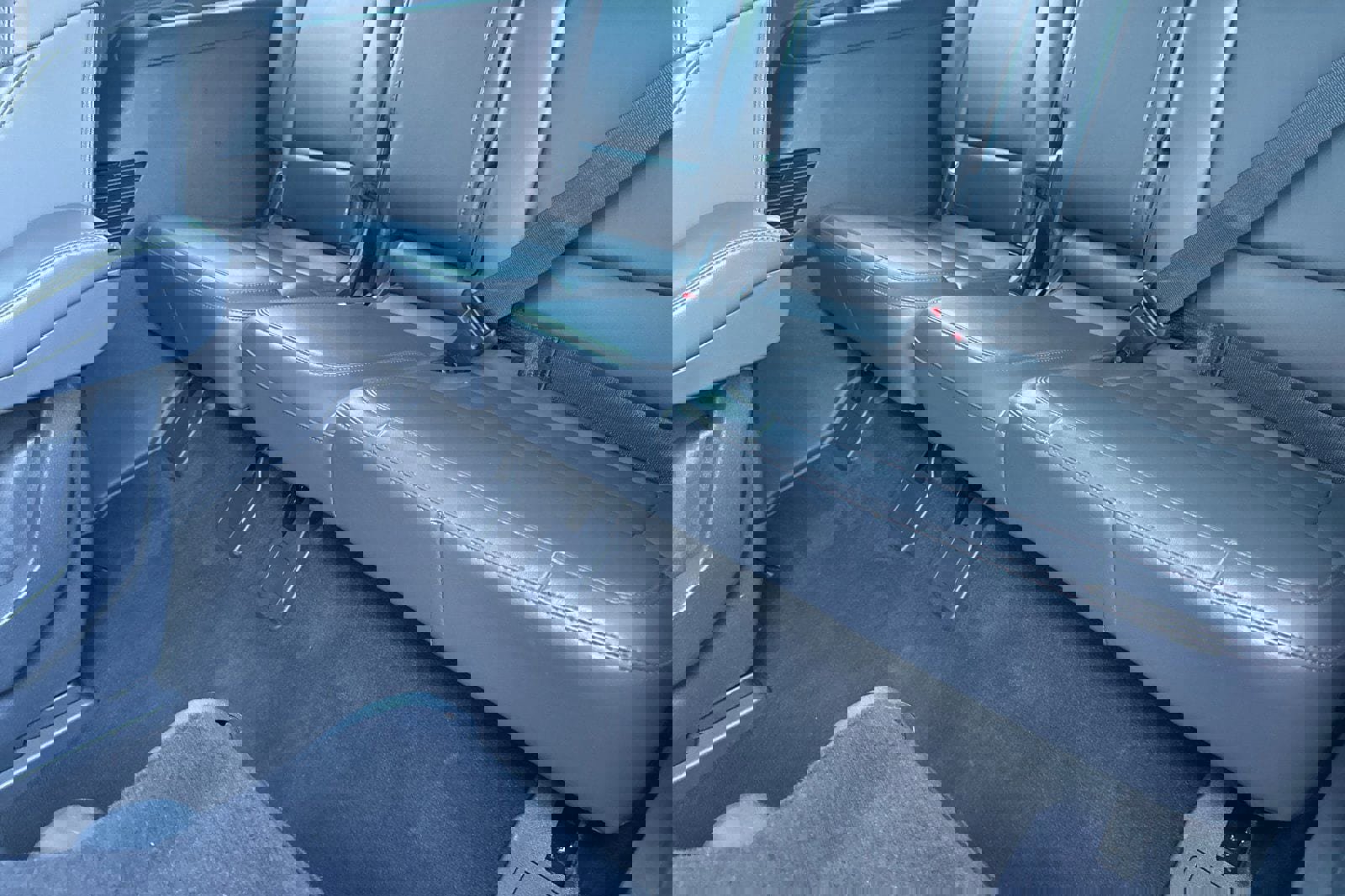 Certified 2025 Ford Expedition Active image 16