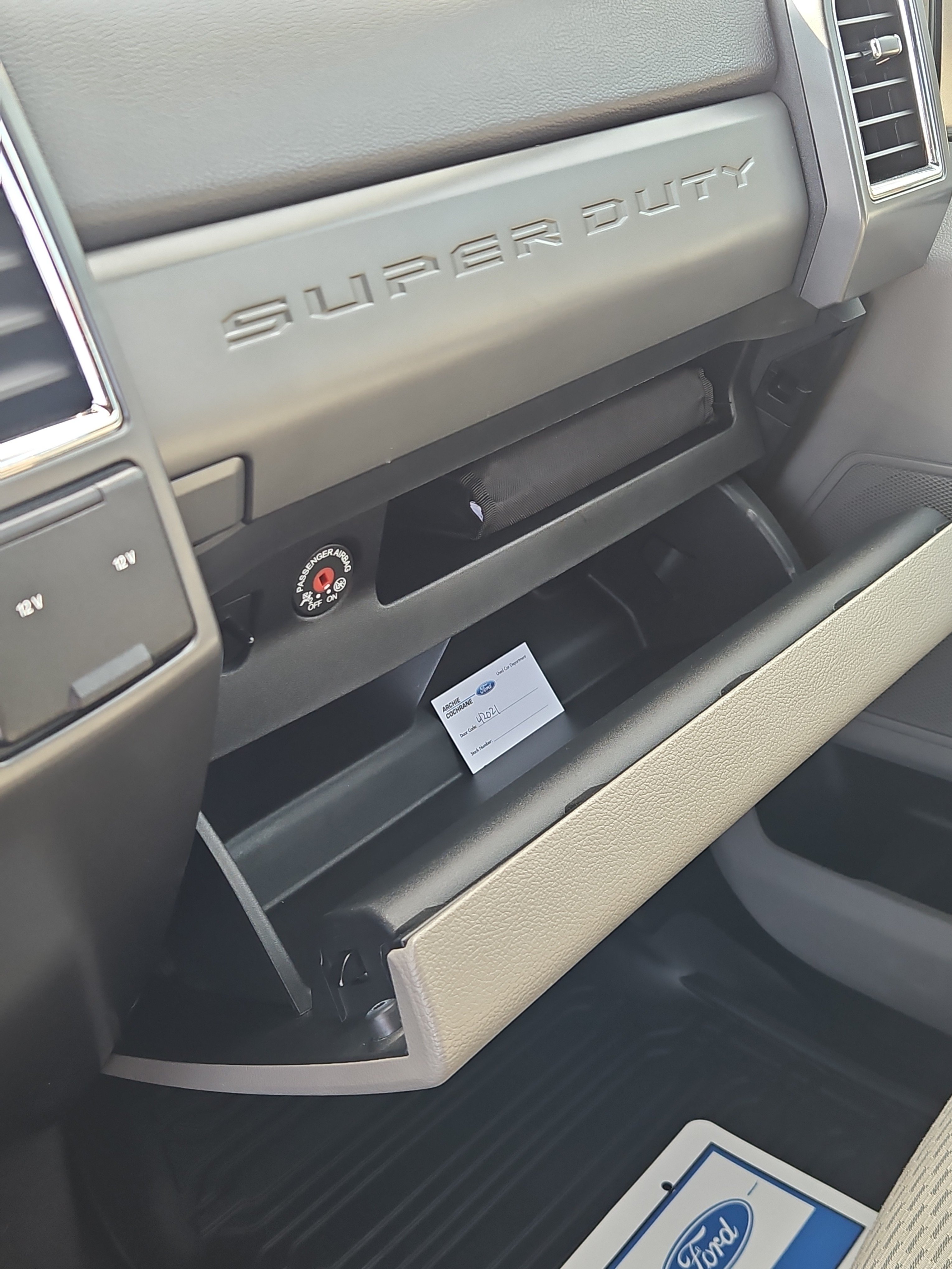 Certified 2018 Ford F250 XLT AWD/4WD image 18