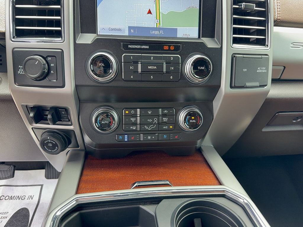 Certified 2021 Ford F250 King Ranch w/ King Ranch Ultimate Package AWD/4WD image 24