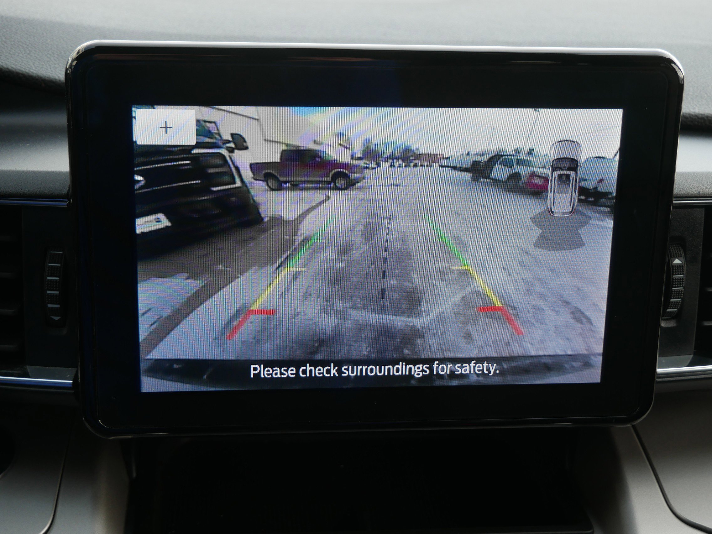 Certified 2022 Ford Explorer XLT w/ Equipment Group 202A image 22