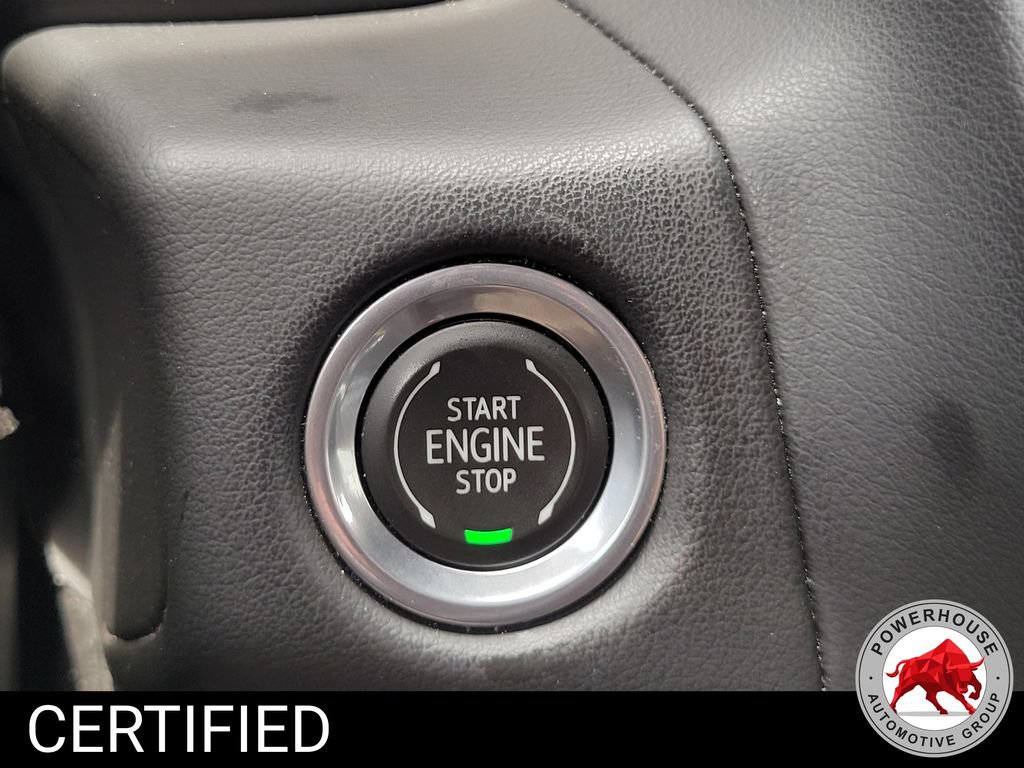 Used 2022 Chevrolet Suburban LT w/ Luxury Package RWD image 37