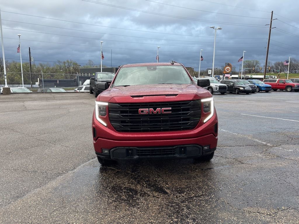 Used 2023 GMC Sierra 1500 Elevation image 2