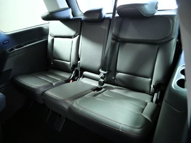 Certified 2025 Ford Expedition Active AWD/4WD image 15