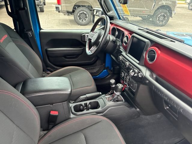 Used 2022 Jeep Wrangler Unlimited Rubicon w/ Cold Weather Group AWD/4WD image 65