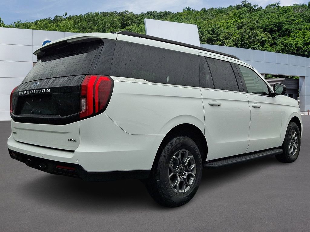 Certified 2025 Ford Expedition Max Active RWD image 6