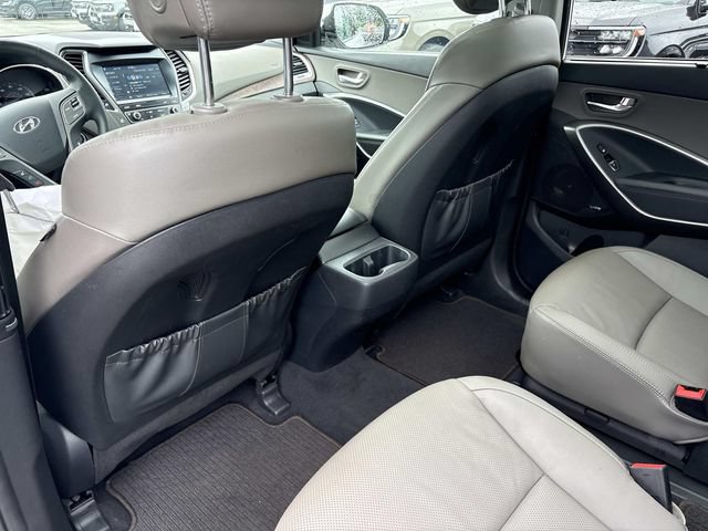 Used 2019 Hyundai Santa Fe XL FWD image 17