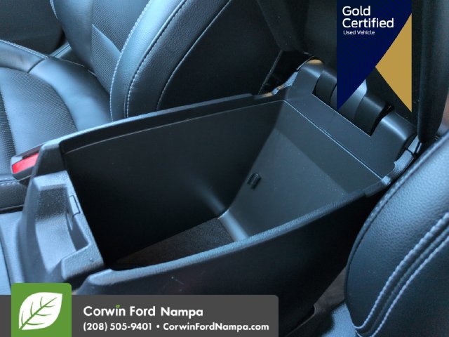 Certified 2022 Ford Escape Titanium AWD/4WD image 22