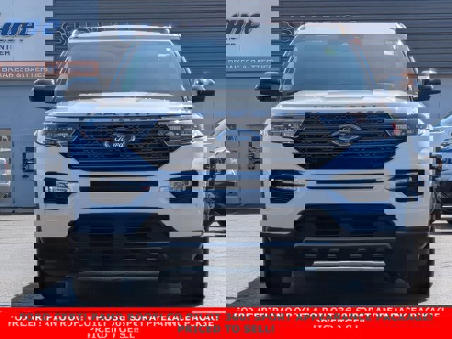 Certified 2023 Ford Explorer XLT w/ Equipment Group 202A image 8