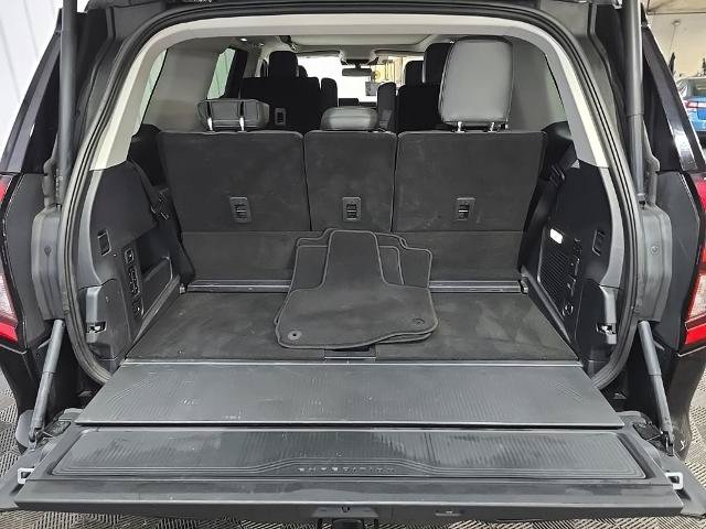 Certified 2025 Ford Expedition Active AWD/4WD image 15
