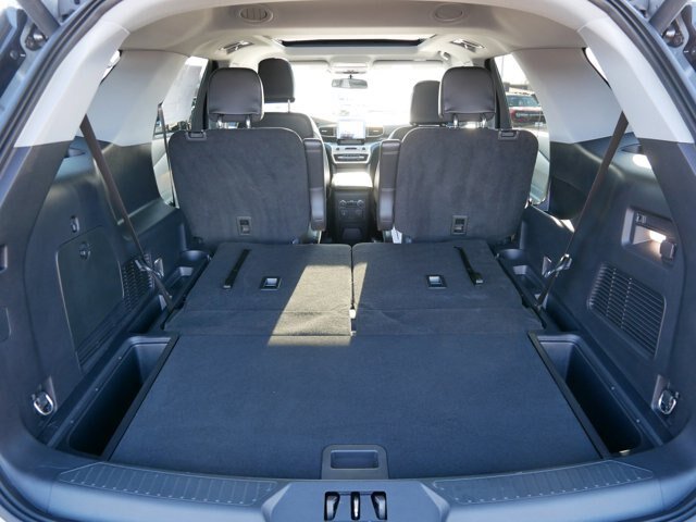 Certified 2022 Ford Explorer XLT w/ Equipment Group 202A AWD/4WD image 21