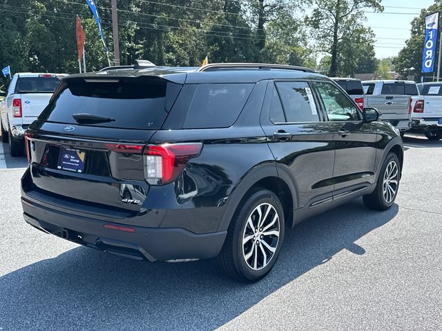 Certified 2025 Ford Explorer ST-Line AWD/4WD image 8