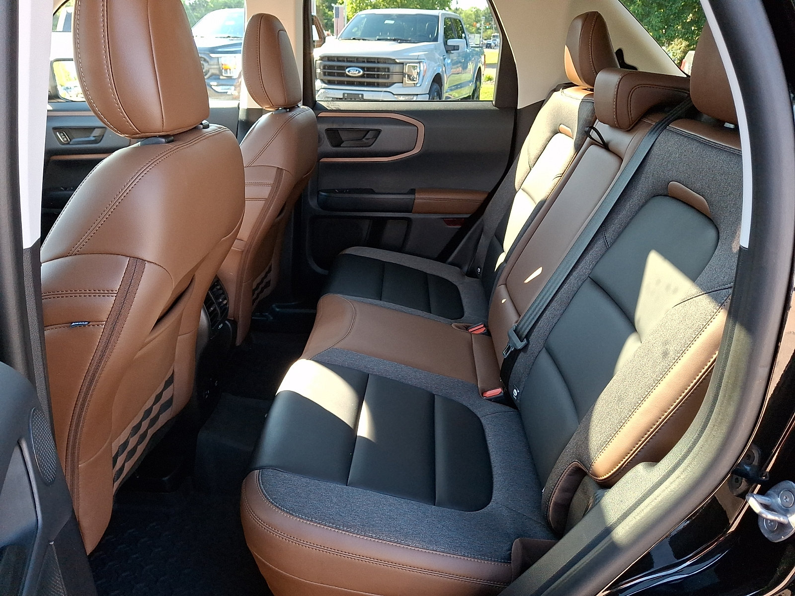 Certified 2024 Ford Bronco Sport Outer Banks w/ Tech Package AWD/4WD image 13