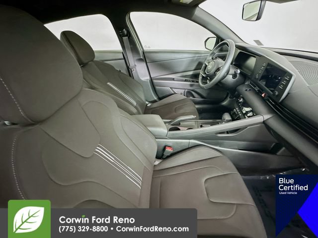 Used 2025 Hyundai Elantra Sport FWD image 29