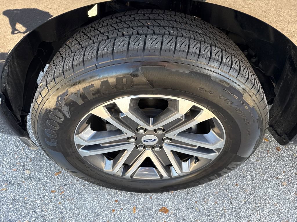 Certified 2022 Ford F150 XL w/ STX Appearance Package image 12