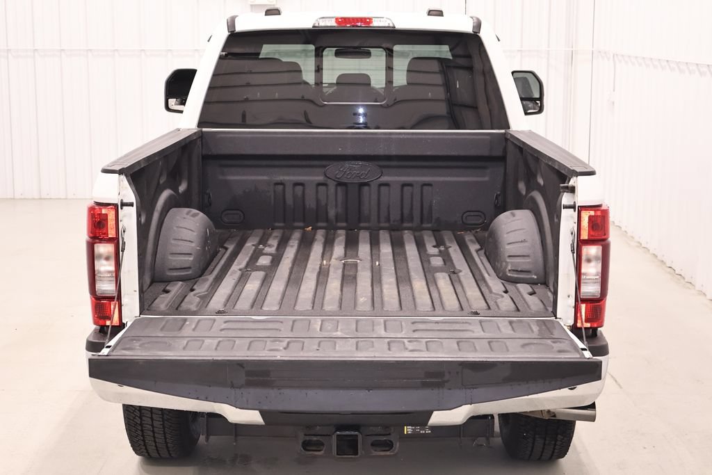 Certified 2022 Ford F350 Lariat w/ Chrome Package AWD/4WD image 40