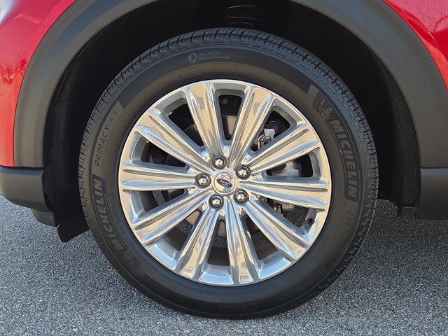 Certified 2025 Ford Explorer Platinum w/ LUX Leather Package AWD/4WD image 9