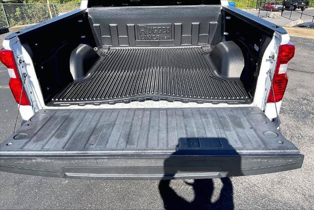 Used 2023 Chevrolet Silverado 1500 Custom AWD/4WD image 33