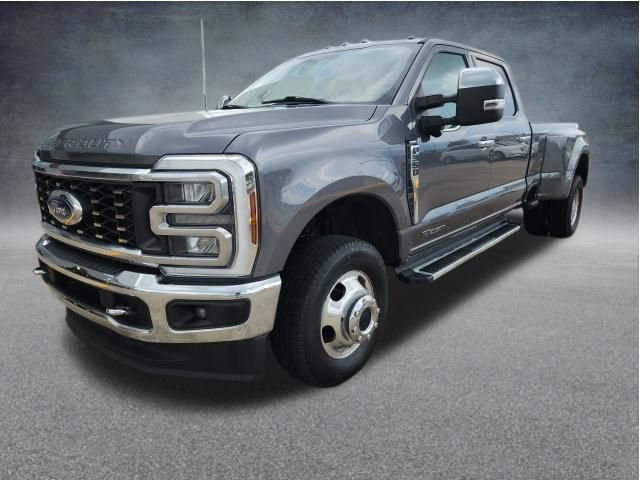 Certified 2024 Ford F350 Lariat w/ Chrome Package AWD/4WD image 4