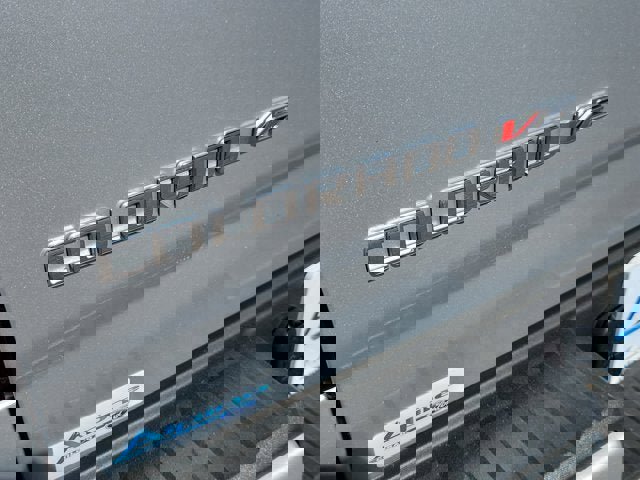 Used 2019 Chevrolet Colorado W/T w/ Custom Special Edition image 16