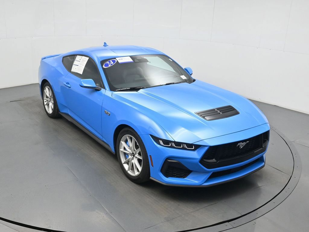 Certified 2024 Ford Mustang GT Premium RWD image 4
