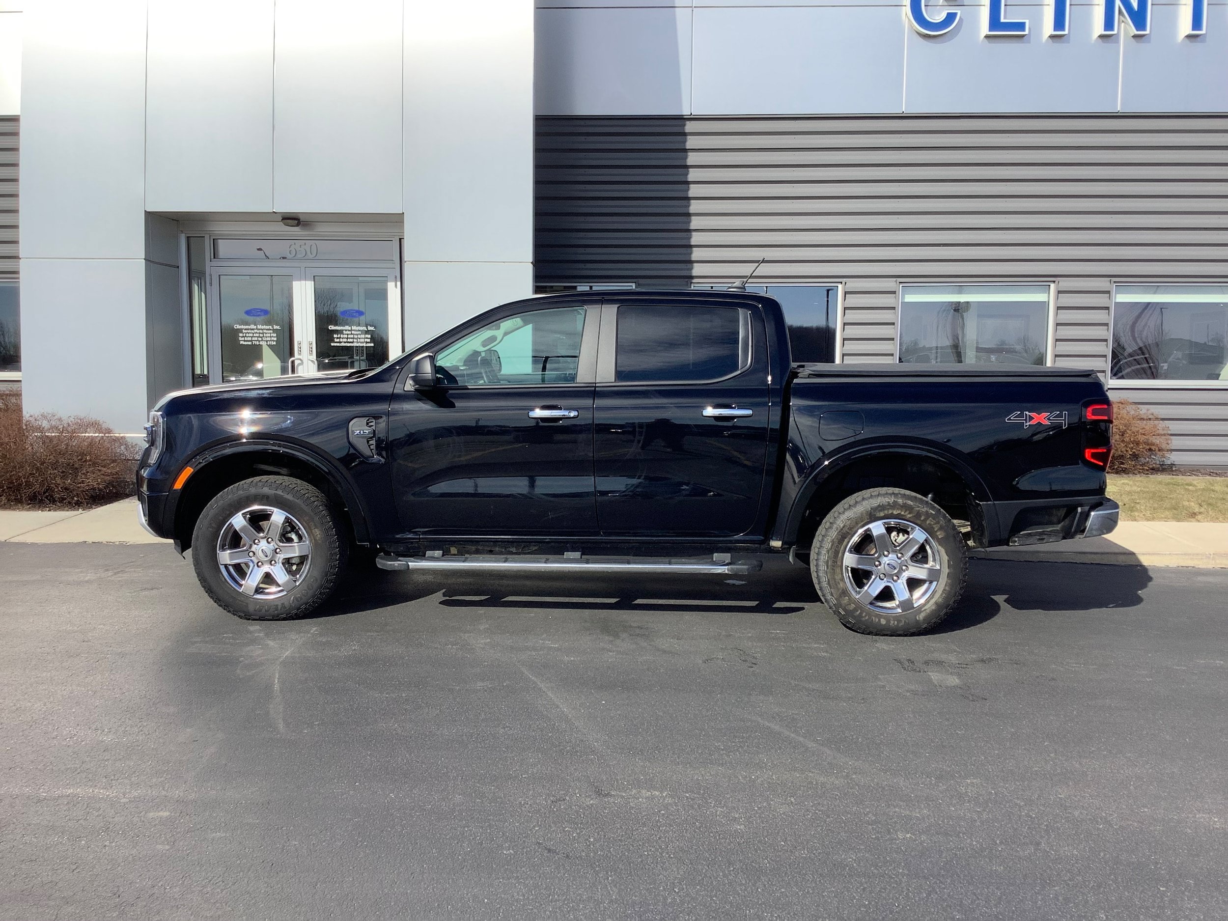 Certified 2024 Ford Ranger XLT AWD/4WD image 2