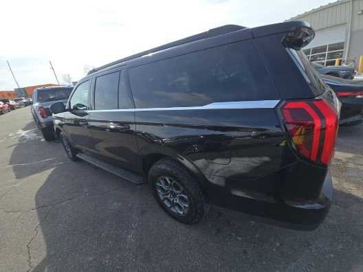 Certified 2025 Ford Expedition Max Active image 6