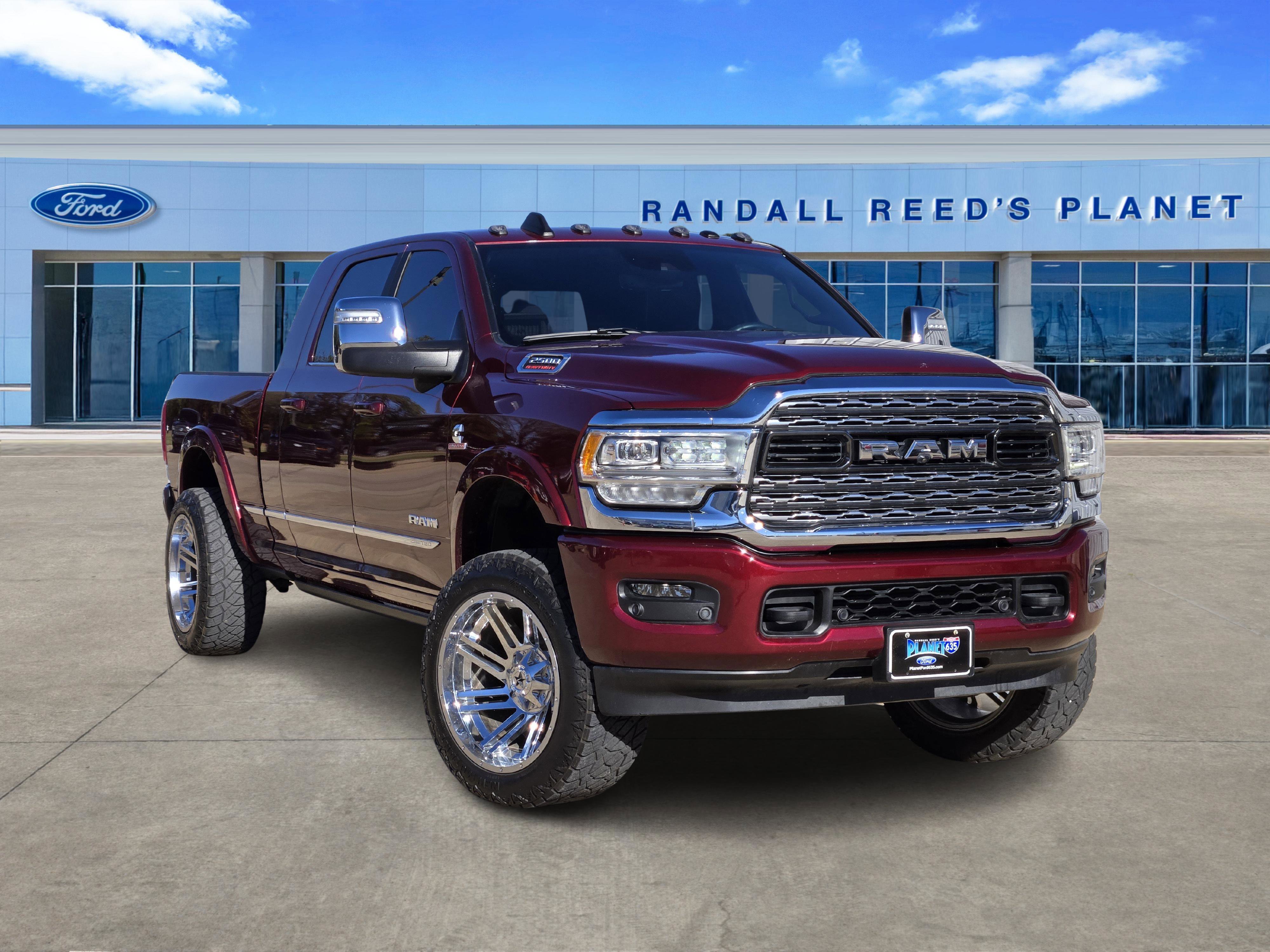 Used 2024 RAM 2500 Limited image 1