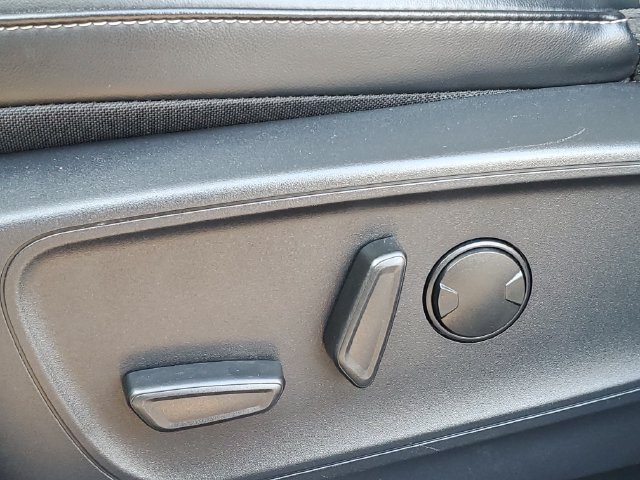 Certified 2024 Ford Escape Platinum AWD/4WD image 6