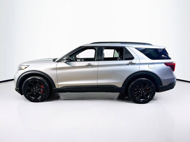 Certified 2022 Ford Explorer ST w/ Equipment Group 401A image 2