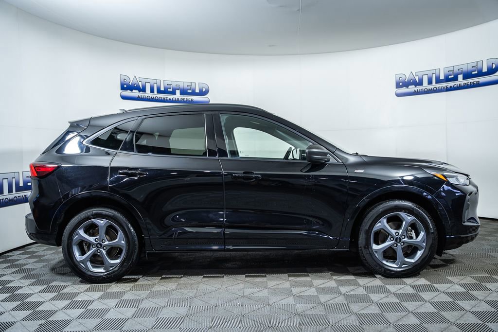 Certified 2023 Ford Escape ST-Line w/ Tech Pack #1 image 5