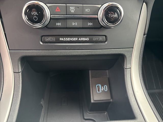 Certified 2024 Ford Edge ST-Line image 16