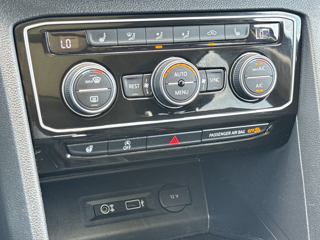 Used 2019 Volkswagen Atlas SEL R-Line FWD image 23